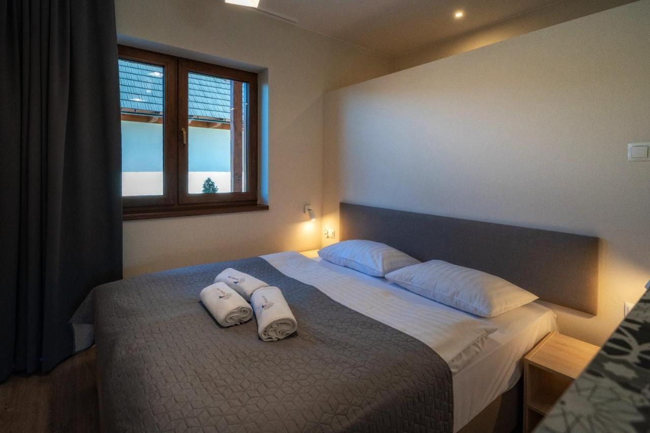 Przy Termach - Pokoje, Apartamenty, Domki Szaflary Esterno foto